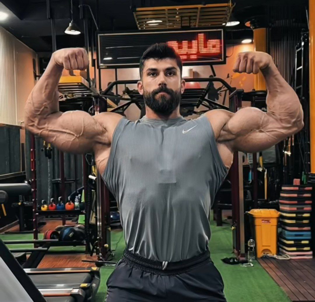 داستان باشگاه پیکره طلایی